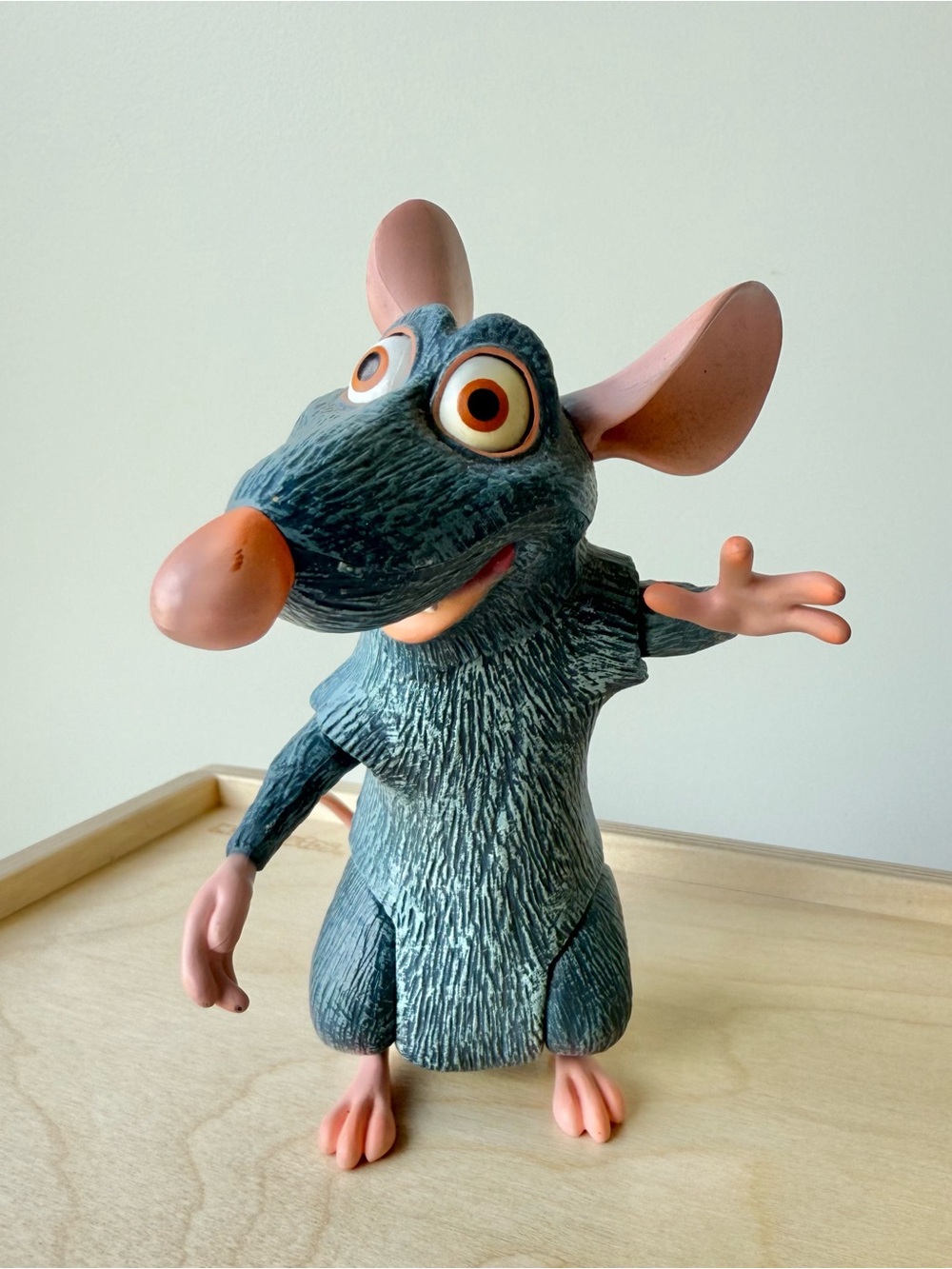 Disney Pixar Ratatouille Remy TalkingAction Figure